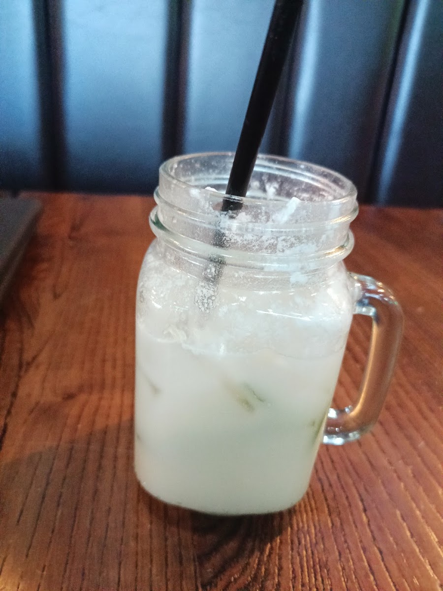 Agua É Coco Bar & Grill-6